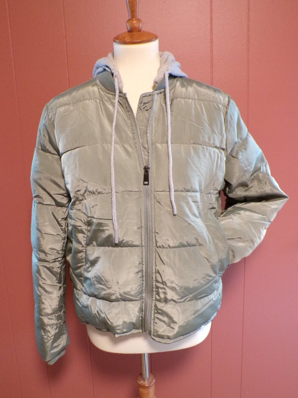HELLO LADIES Mint Green Puffer Jacket w/Removable Hood & Extended Rear Tail Sm